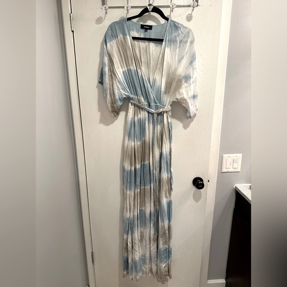 Aakaa Dresses & Skirts - Aakaa v-neck wrap maxi dress